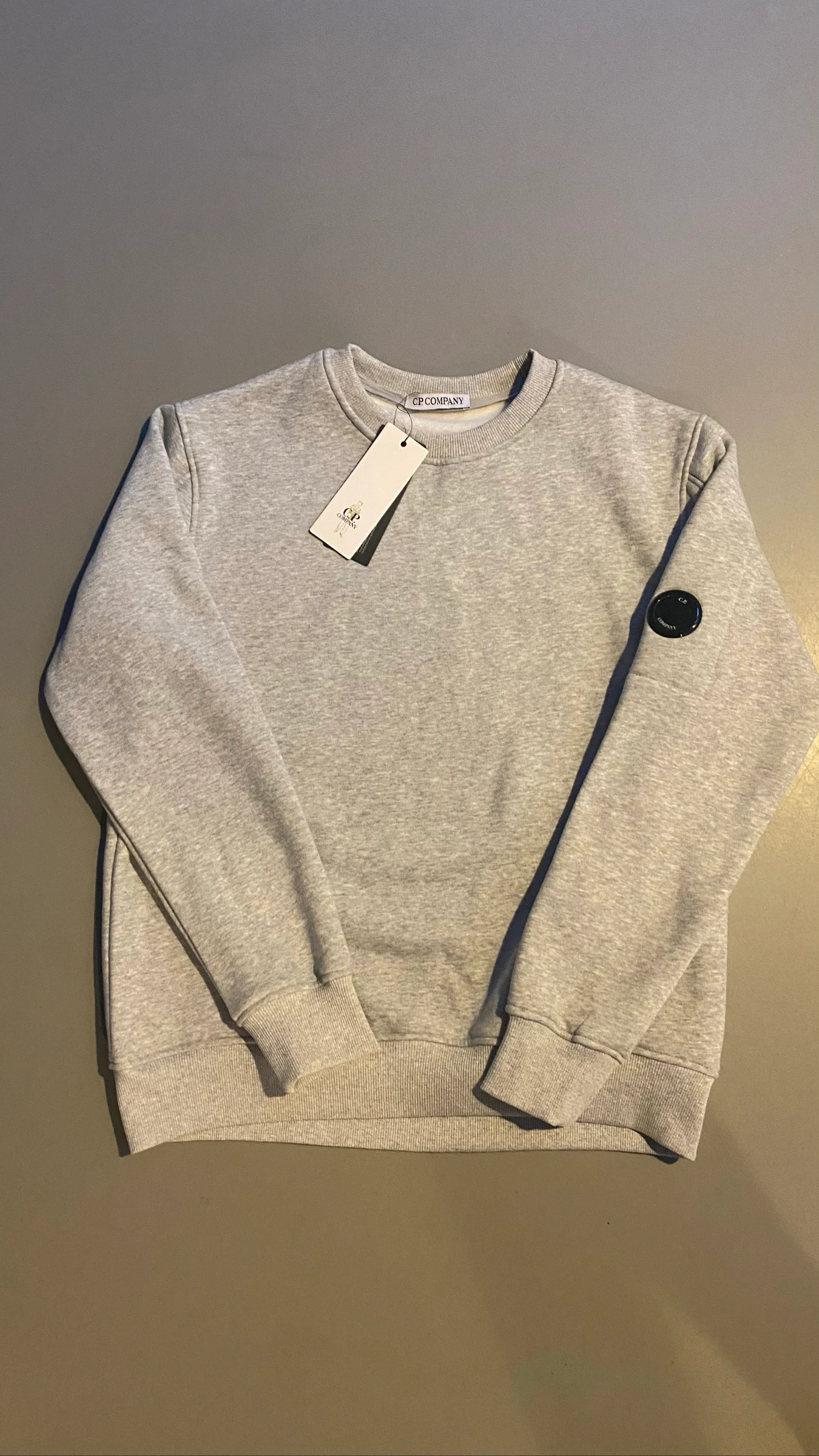 pull cp gris 